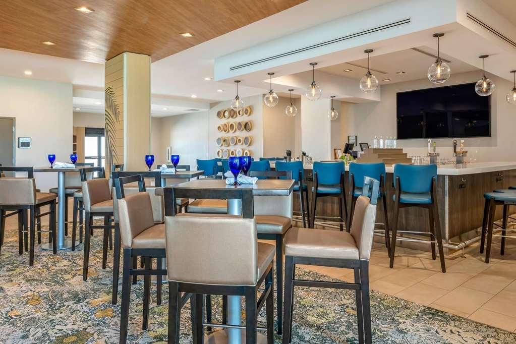 Cambria Hotel St Petersburg-Madeira Beach Marina St. Pete Beach Restaurant bilde